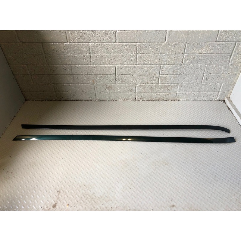 Range Rover L405 Roof Channel Trim Strip Pair Aintree Green 2013 to 2017