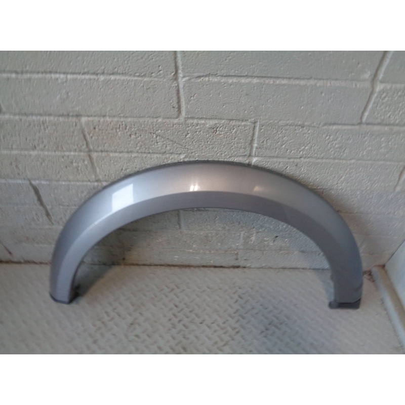 Discovery 4 Wheel Arch Trim Front Near Side Orkney Grey Land Rover 2009 to 2016