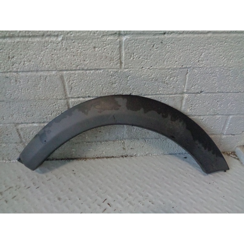 Freelander 1 Rear Wheel Arch Trim Near Side 3 Door DFK100710 Land Rover
