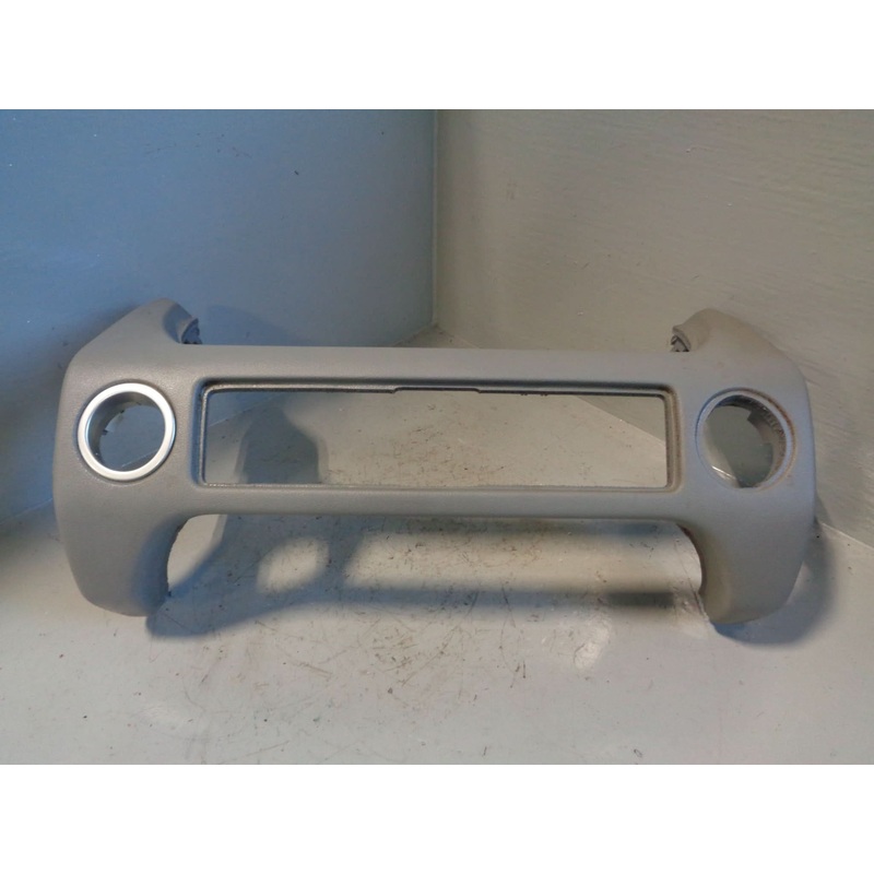 Range Rover L322 Centre Console Air Vent Trim Grey FAE500740 2006 to 2009