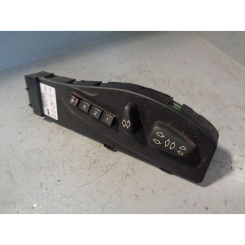 Range Rover L322 Electric Seat Switch Pack Memory Off Side Front 61.31-7 119 868