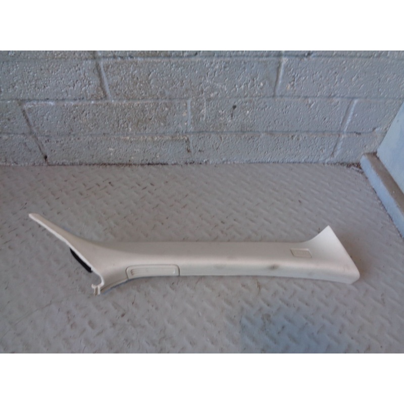 Range Rover Evoque A Pillar Trim Off Side Right Ivory Interior L538 L02015