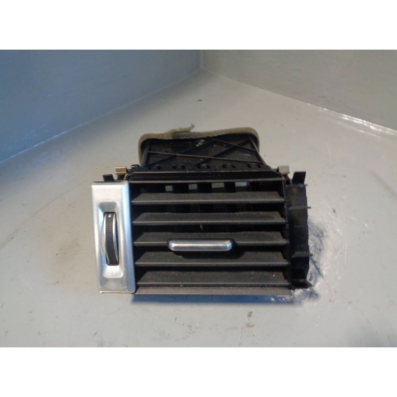 Range Rover Evoque Air Vent Front Near Side Outer Dashboard L538 2011 to 2018