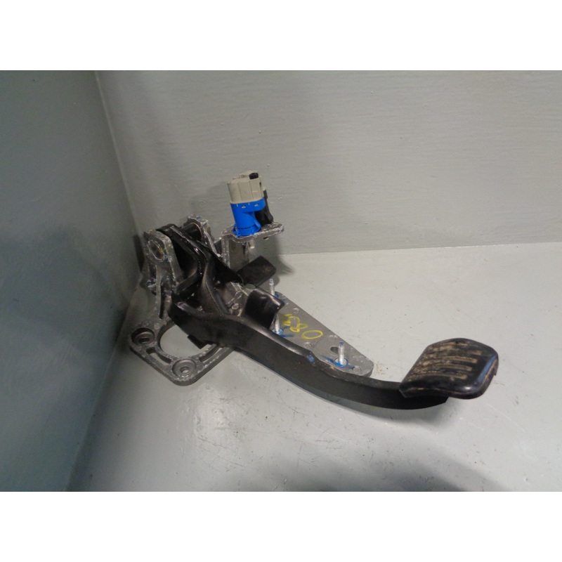 Range Rover Evoque Brake Pedal Land Rover BJ32-20034-DB Manual 2011 to 2015