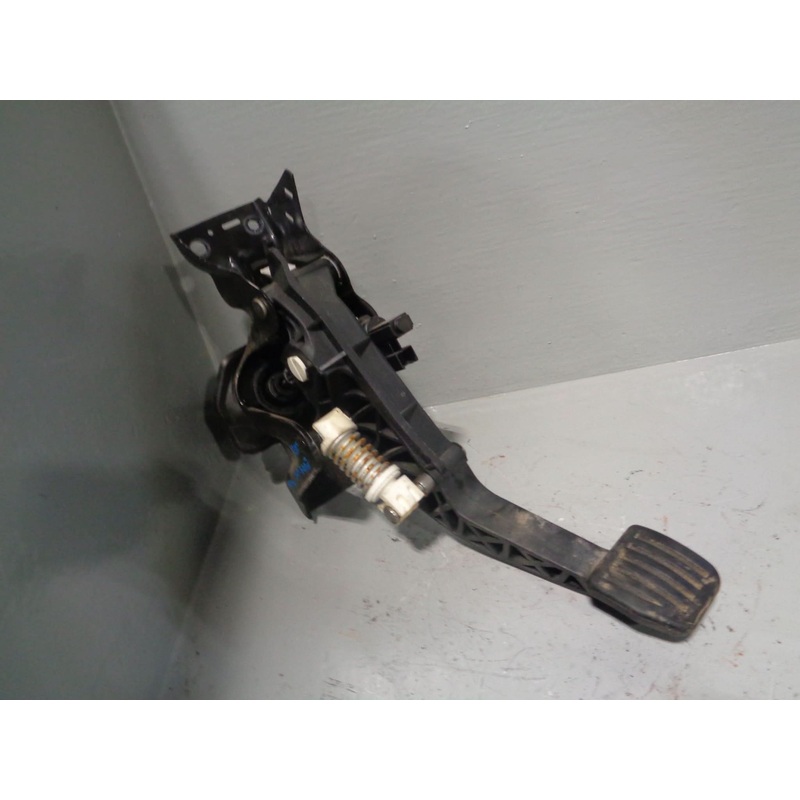 Range Rover Evoque Clutch Pedal BJ32 7B63300 2.2 SD4 Manual L538 2011 to 2015