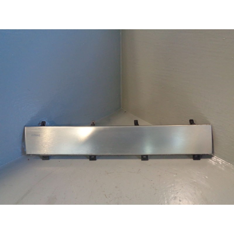 Range Rover Evoque Dashboard Trim Finisher Left BJ32045R61BB L538 2011 to 2018