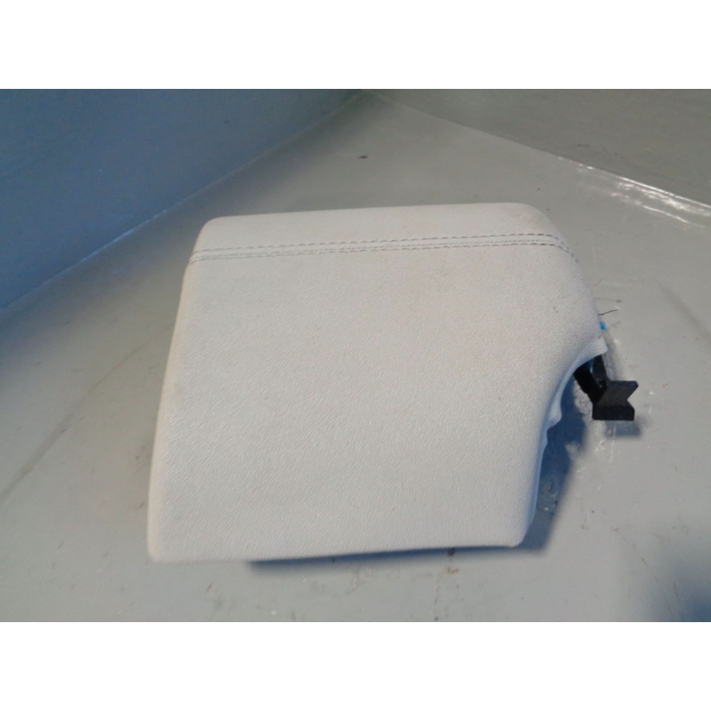 Range Rover Evoque Dashboard Trim Off Side Ivory 12D1413RB9 L538 2011 to 2018