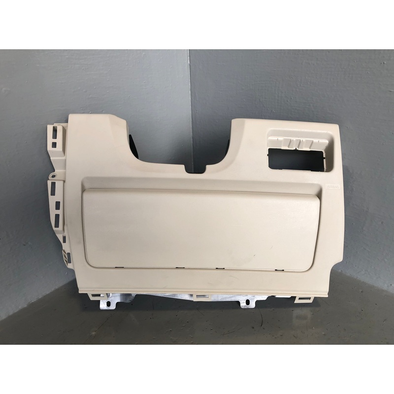 Range Rover Evoque Knee Airbag Lower Dash Panel Cirrus L538 2011 to 2018