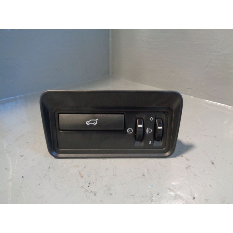 Range Rover Evoque Tailgate Release Switch BJ32 11654 AB L538 2011 to 2018