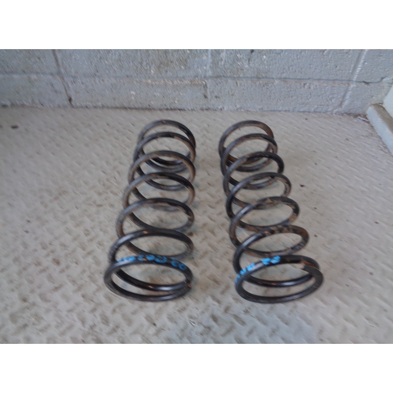Discovery 2 Front Coil Springs Pair Of Td5 and V8 Land Rover 1998 to 2004