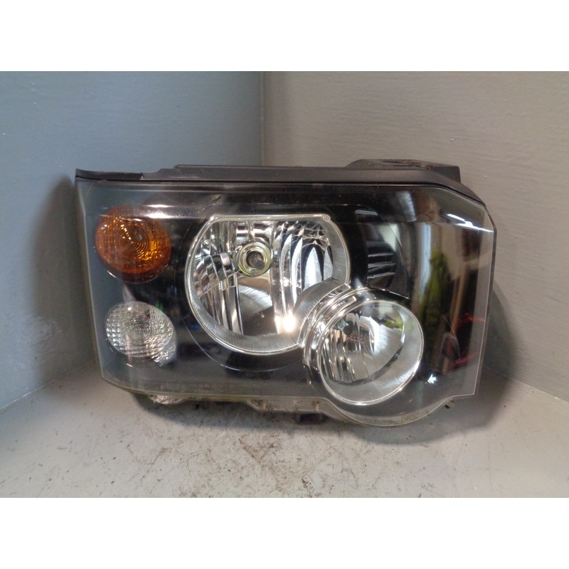 Discovery 2 Headlight Off Side Facelift Td5 V8 2002 to 2004 Land Rover R03015