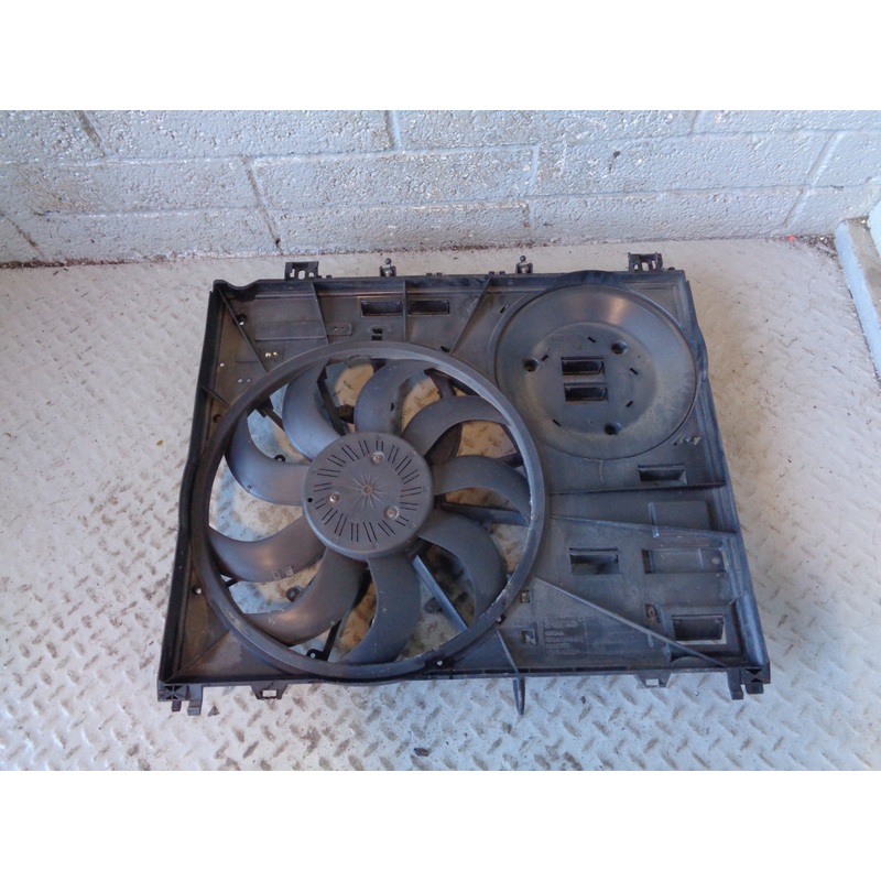 Range Rover L405 Fan Radiator Cooling 3.0 TDV6 CPLA-8C607-AE 2013 to 2017