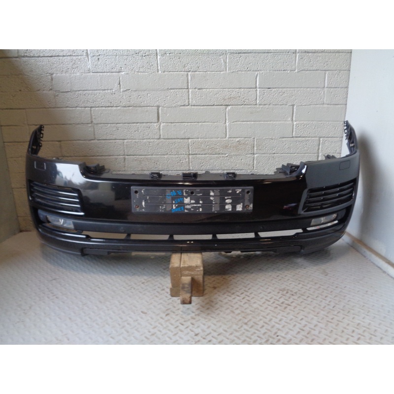 Range Rover L405 Front Bumper with Fog Lights in Santorini Black 2013 to 2017