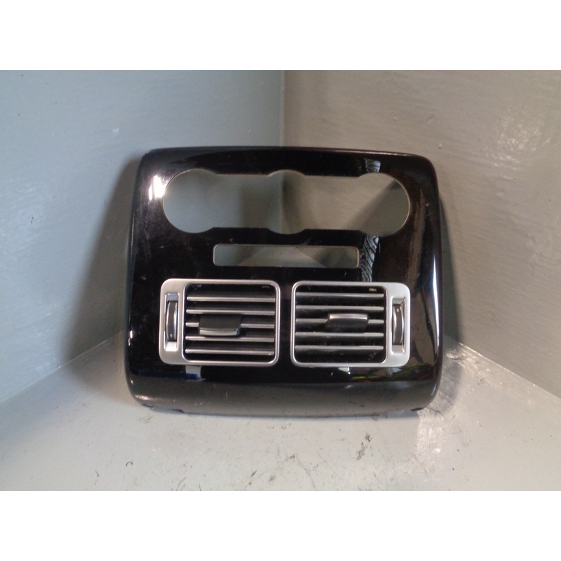 Range Rover L405 Rear Passenger Air Vents Centre Console Black 2013 to 2017