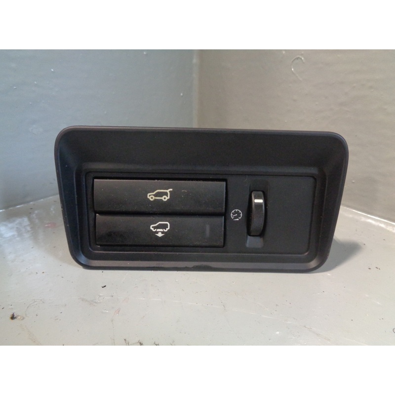 Range Rover L405 Tailgate Release and Side Step Actuation Switch CPLA 11654 AA