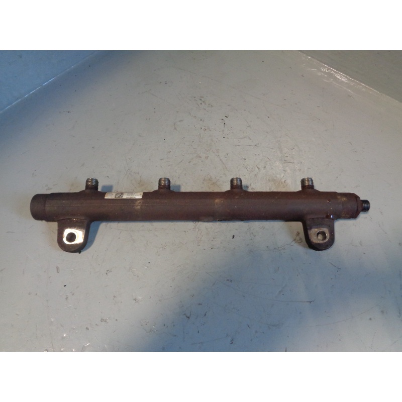 TDV8 3.6 Fuel Rail Range Rover L322 and Sport L320 6H4Q-9D280-AC Near Side