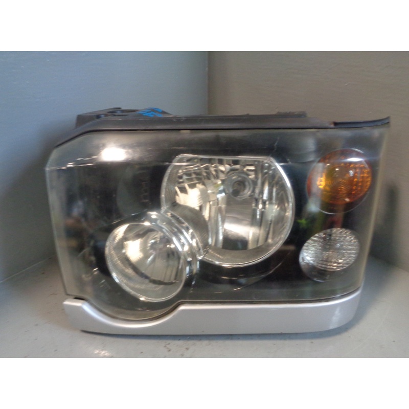 Discovery 2 Headlight Near Side Facelift Td5 V8 2002 to 2004 Land Rover R05035