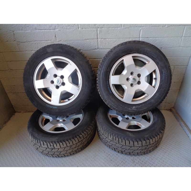 Discovery 3 Alloy Wheels and Tyres 255/60R18 Set of x 4 Land Rover L11035