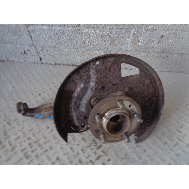 Discovery 3 Hub Off Side Front with ABS Sensor Land Rover 2004 to 2009 K16025