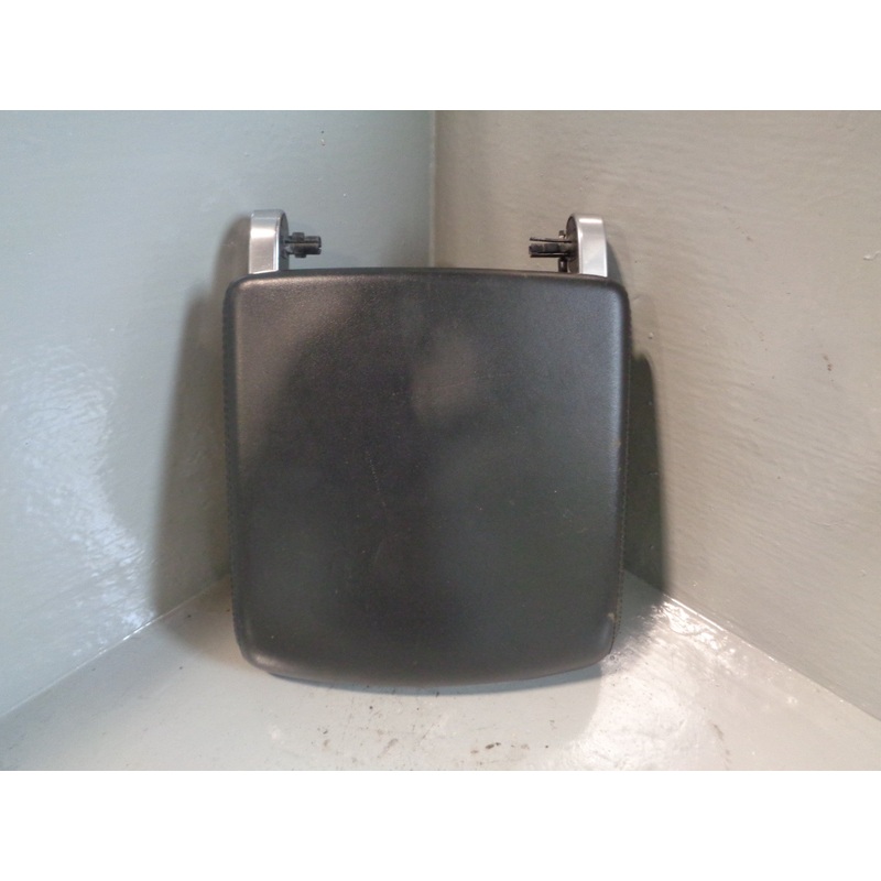 Range Rover L322 Centre Console Front Arm Rest Lid Black 2010 to 2012 L03035