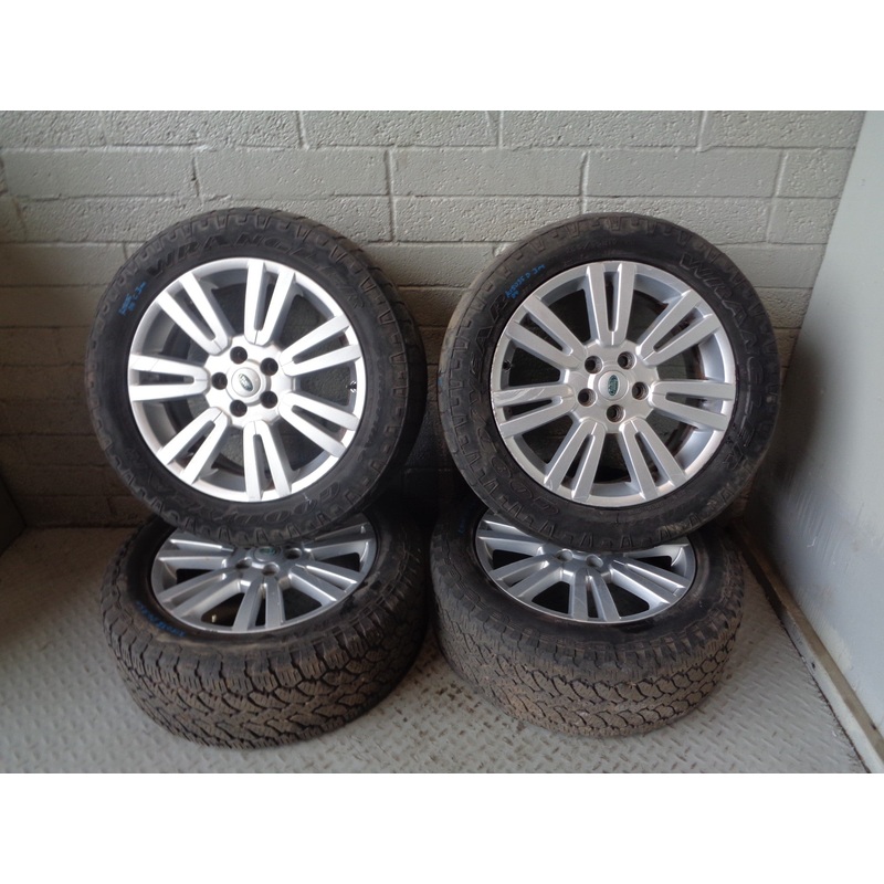 Discovery 4 Alloy Wheels and Tyres 255/55R19 Set of x 4 Land Rover K18035