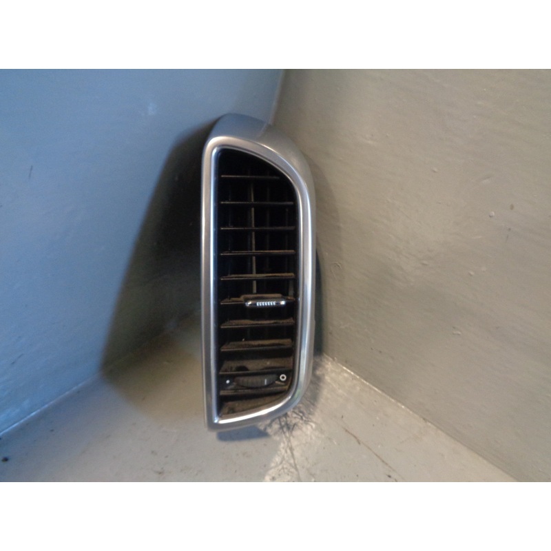 Porsche Cayenne 958.1 92A Air Vent Off Side Centre Dashboard 7P5.819.728.A