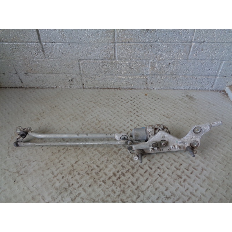 Porsche Cayenne 958 92A Windscreen Wiper Motor and Linkage 7P09551120