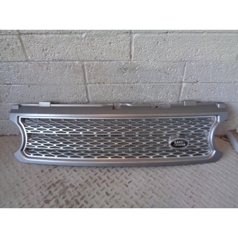 Range Rover L322 Grille Front Facelift Grey Land Rover 2006 to 2009 R01045