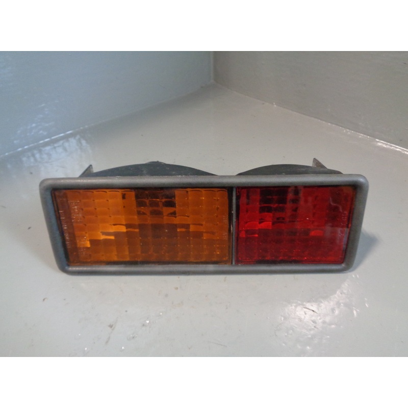 Discovery 1 Lower Light Off Side Rear Indicator Land Rover 300 TDi 1994 to 1998
