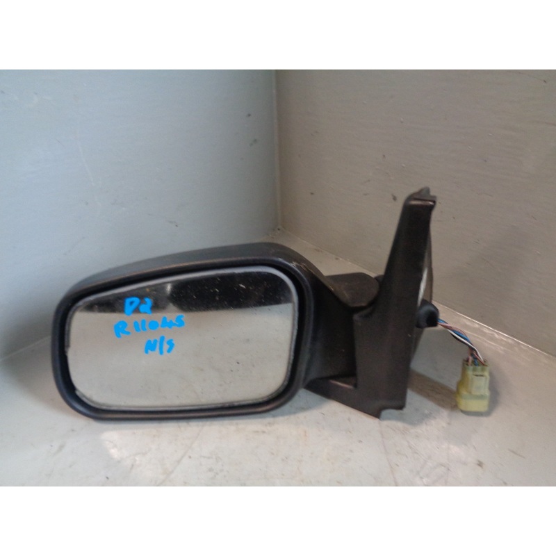 Discovery 2 Electric Mirror CRB109330 Near Side Land Rover 1998 to 2004 R11045