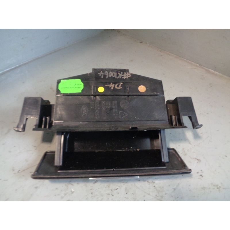 Discovery 4 Ashtray Front Land Rover AH22-048A02-AB 2009 to 2016 Black K10064