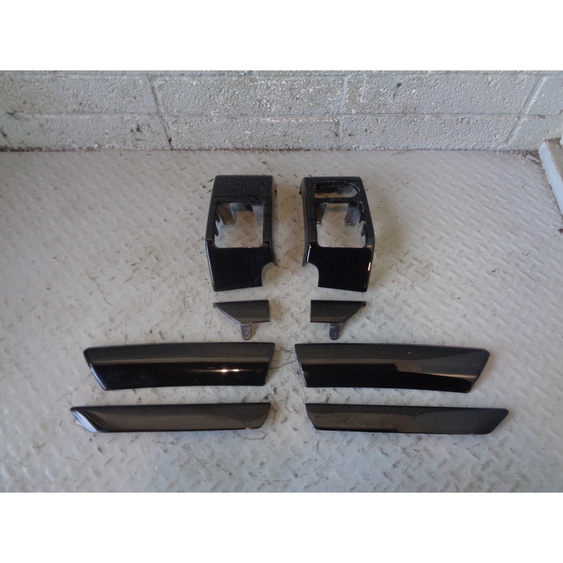 Range Rover L322 8 Piece Trim Dashboard Finisher Kit in Piano Gloss Black L24045