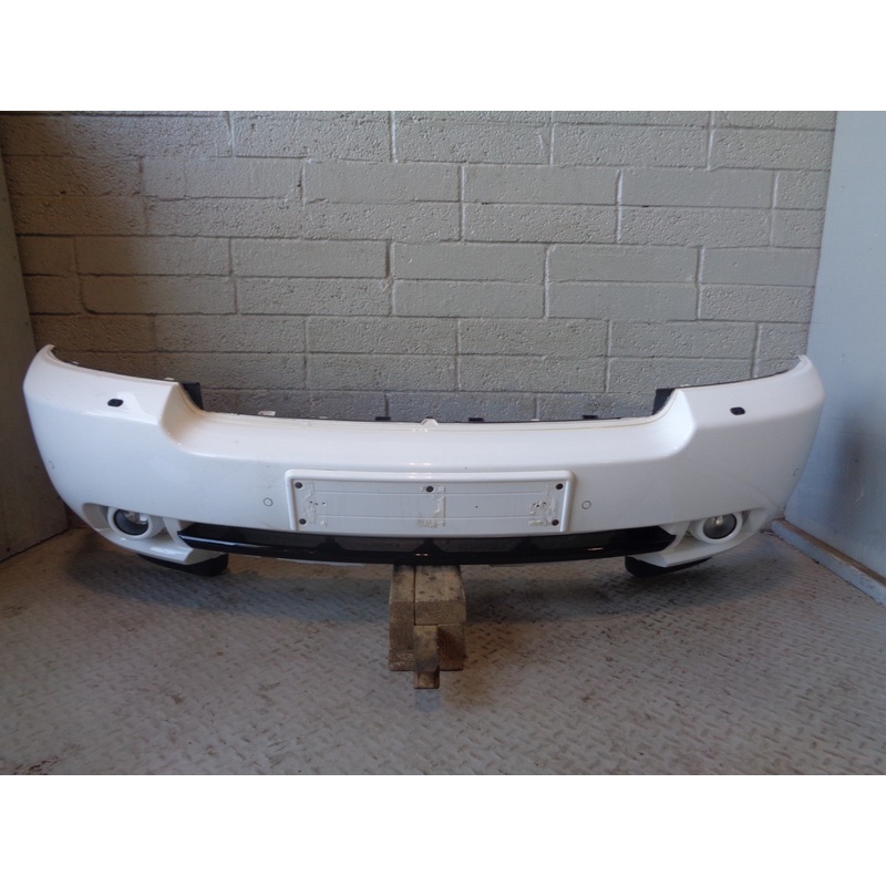 Range Rover L322 Front Bumper Facelift Fuji White 2010 to 2013 L24045
