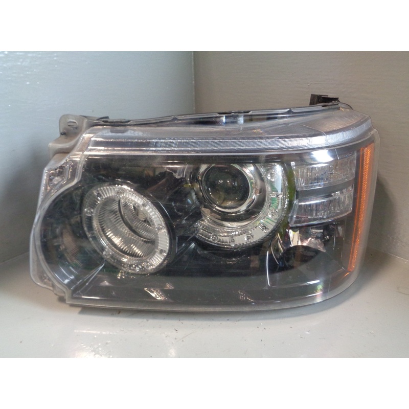 Range Rover Sport Headlight Near Side Front Xenon LED L320 Valeo L07055