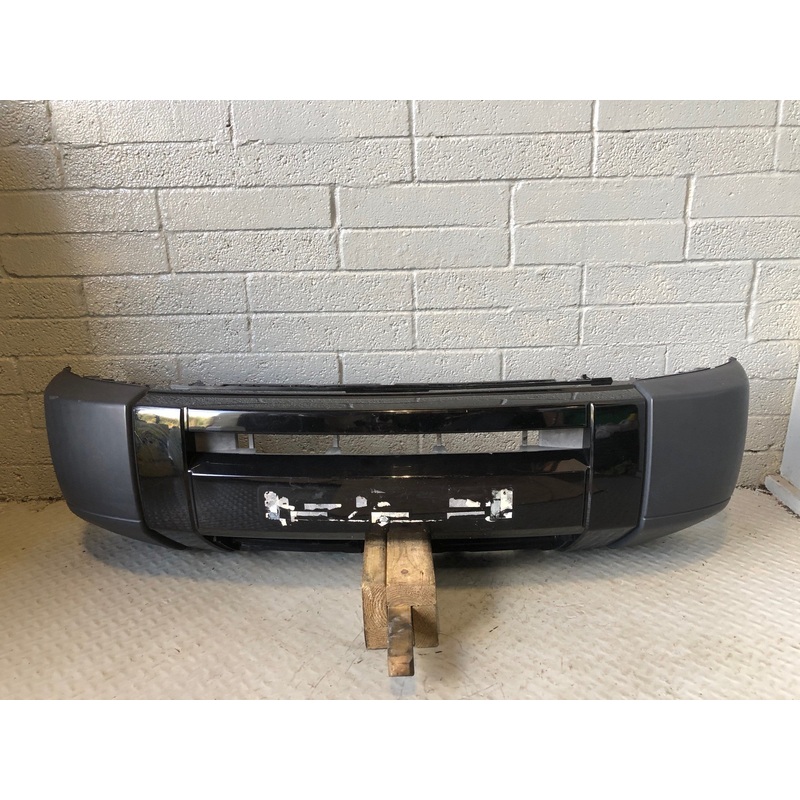 Discovery 3 Front Bumper in Java Black Land Rover 2004 to 2009 R03095