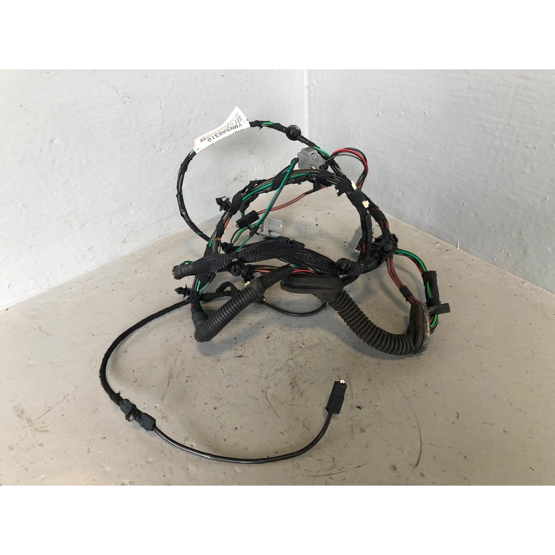 Discovery 3 Tailgate Wiring Loom Upper YMN500310 Land Rover 2004 to 2009