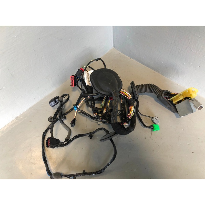 Discovery 4 Door Wiring Loom Near Side Rear CH22-14633-CC L319 Keyless