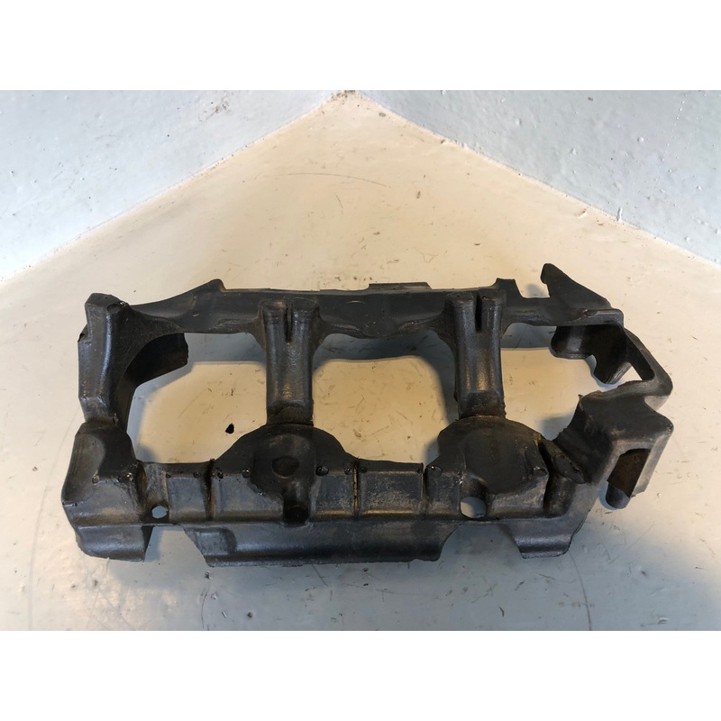 Discovery 4 Injector Cover Left 3.0 TDV6 9X2Q-9U550-AC Land Rover 2009 to 2016