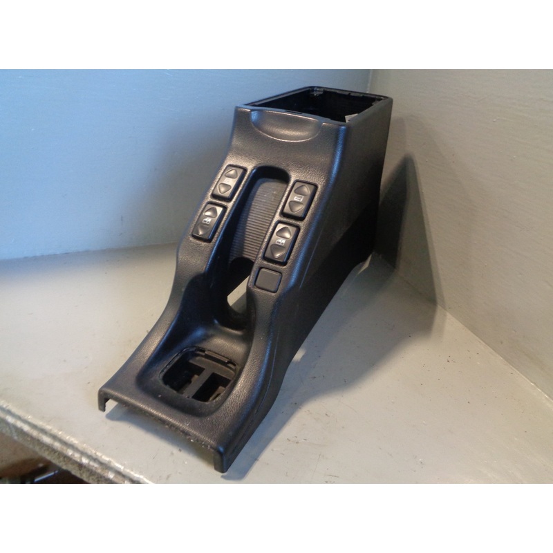 Freelander 1 Centre Console in Black with Switches FHM101400 1998 to 2006 L15055