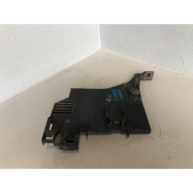 Range Rover Evoque Headlight Bracket Near Side VPCCFX-13D084-B L538 2011 to 2015