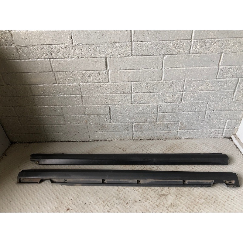 Range Rover Evoque Sill Trim Covers Pair Black L538 2011 to 2018 L02095