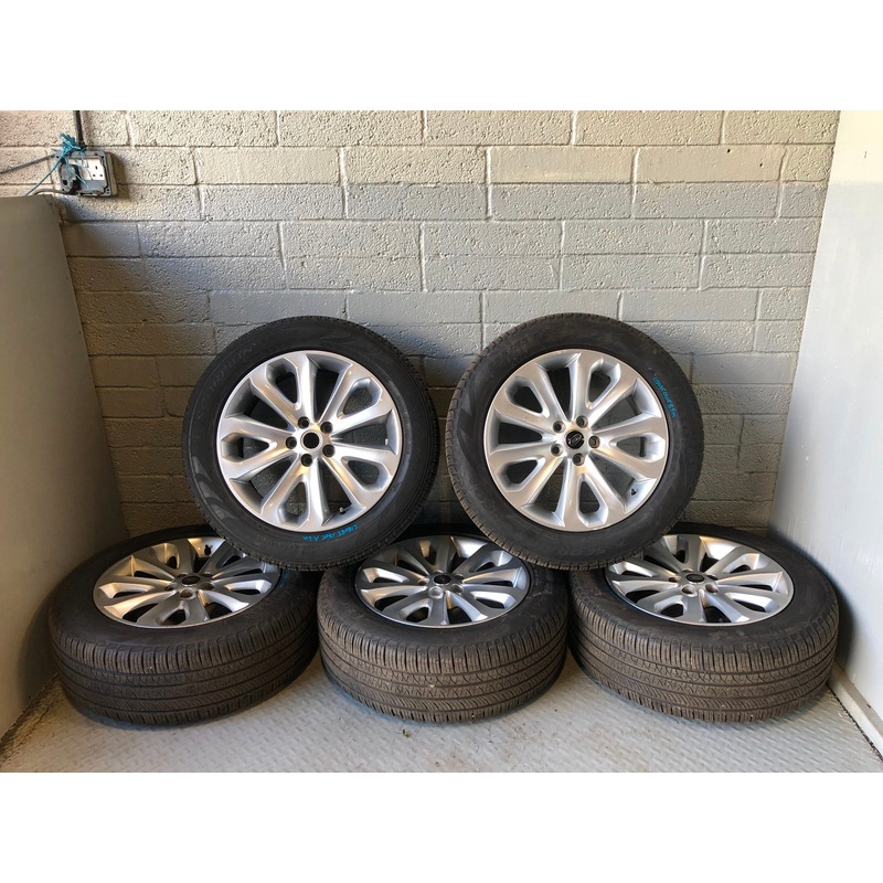 Range Rover L405 Alloy Wheels and Tyres x5 20″ 255/55R20 2013 to 2018 L18085